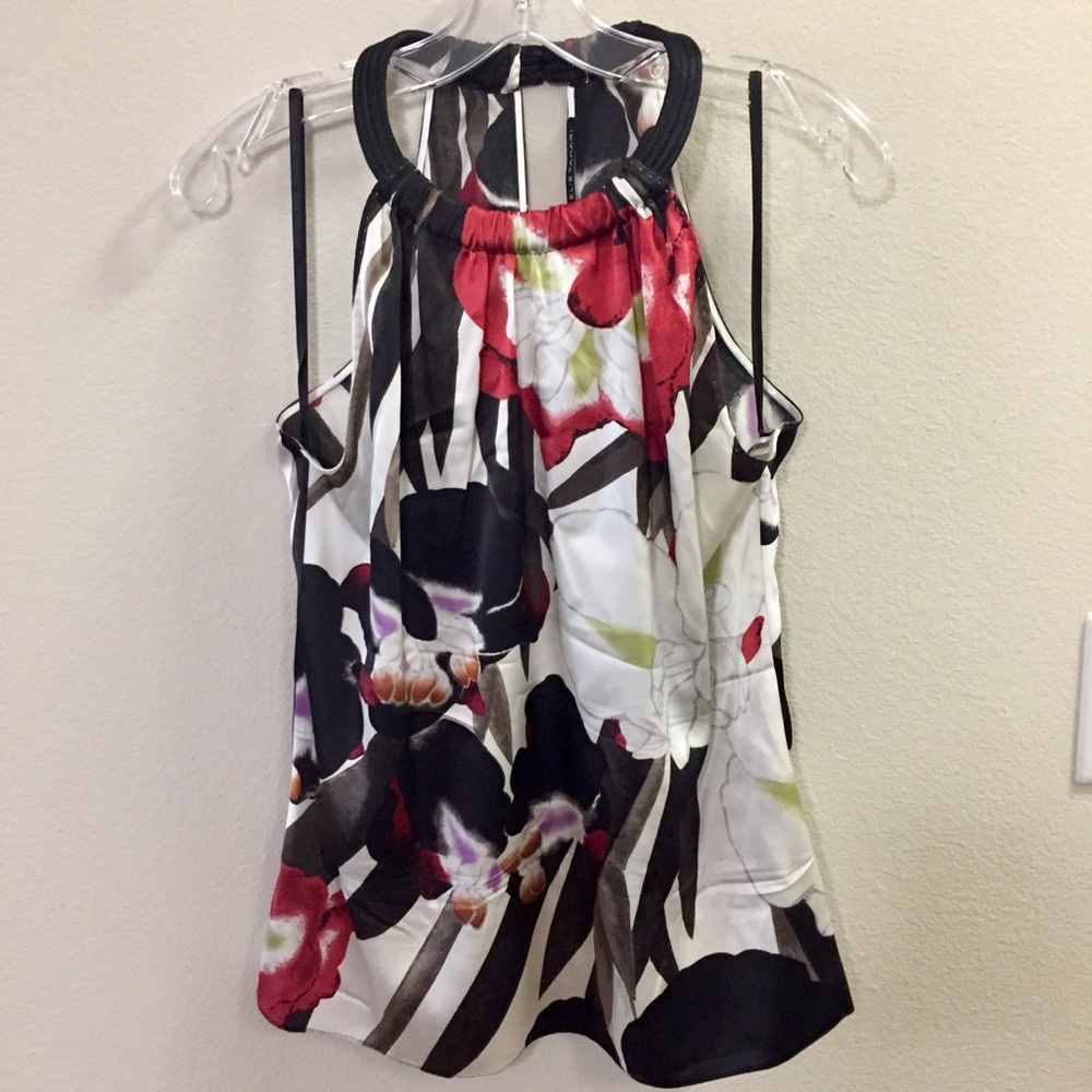 NWOT ELIE TAHARI Silky Sleeveless Blouse